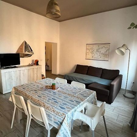 피옴비노 Casa Azzurra 아파트 외부 사진